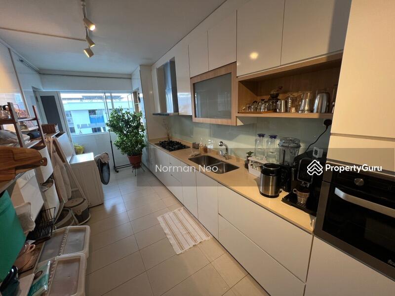 For Sale - 845 Woodlands Street 82