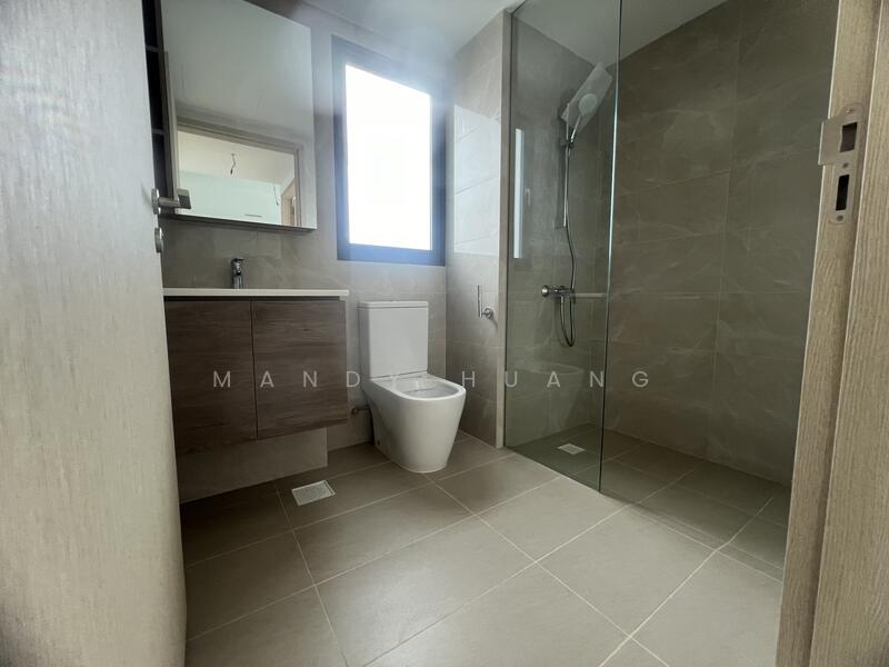 Treasure at Tampines, 57 Tampines Lane, Pasir Ris / Tampines, 3 Bedrooms, 818 sqft, Condominium For Sale, by Mandy Huang, 60107838 - Bathroom - PropertyGuru.com.sg