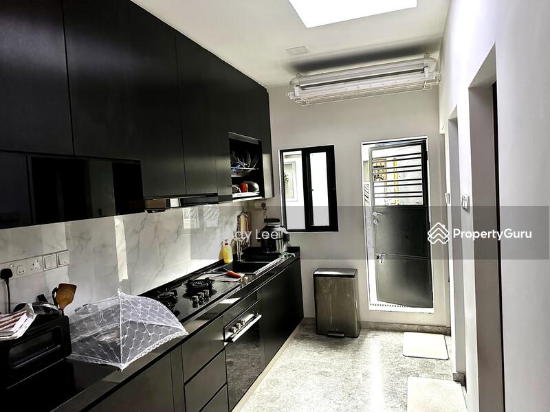For Sale - Freehold New Modern 3 Storey Terrace near Mattar MRT for Sale