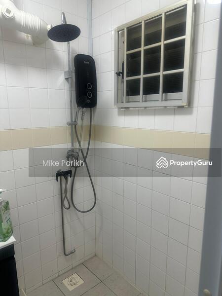 For Rent - 185B Rivervale Crescent
