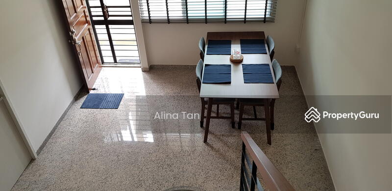 For Sale - 942 Tampines Avenue 5