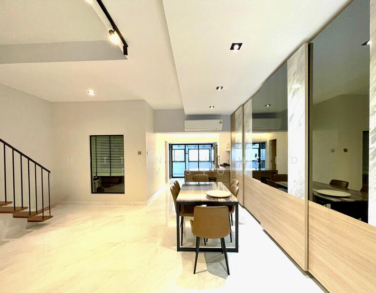 For Sale - Classy, Move-in Ready, Terrace within 1km to Tao Nan @Seaside Park