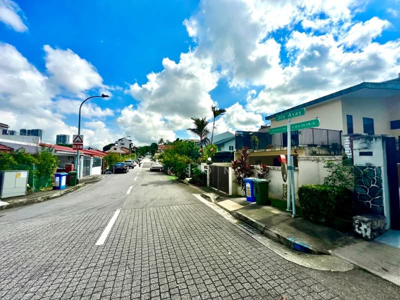 Jalan Asas Semi-Detached House For Sale at S$ 889,000 | PropertyGuru Singapore