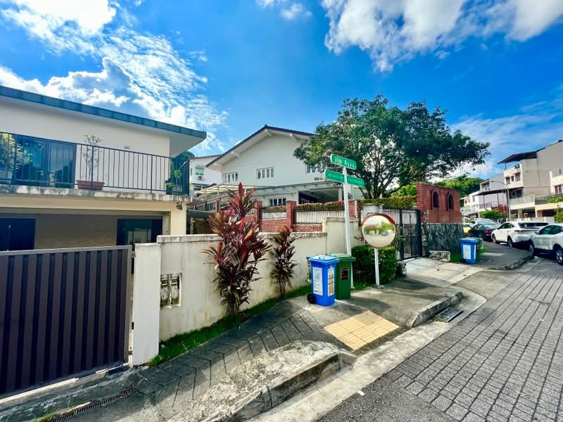 Jalan Asas Semi-Detached House For Sale at S$ 889,000 | PropertyGuru Singapore