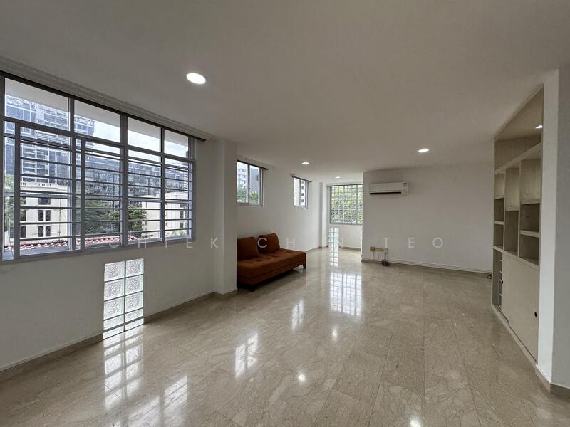 Spacious Living Room and Dining Space