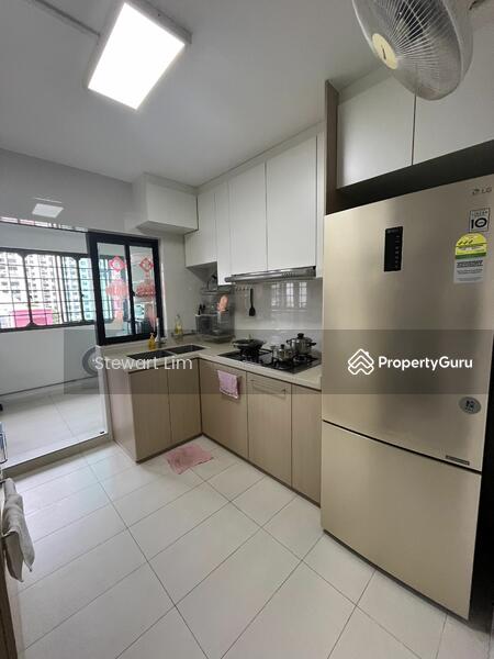 For Rent - 945 Hougang Street 92