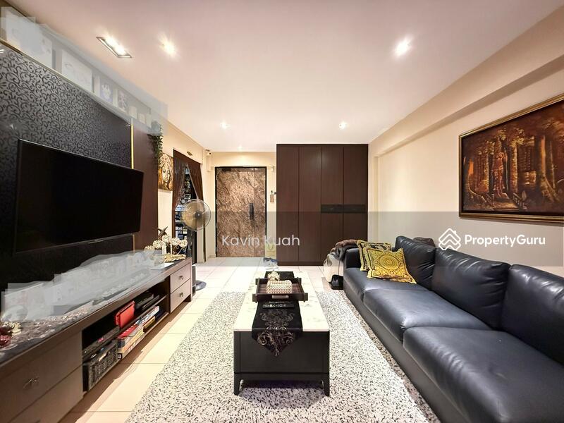 For Sale - 299A Compassvale Street