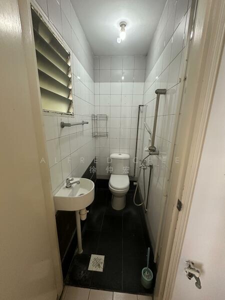 Helper's Bathroom