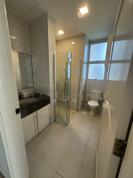 Ensuite Bathroom for 3rd Bedroom