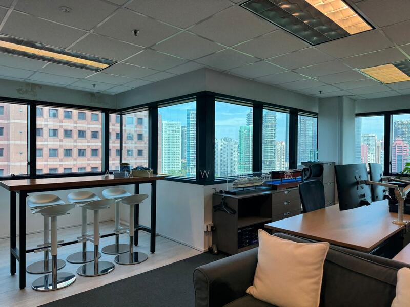 ORCHARD | Well Fitted Office | Sheltered to MRT Station |, Orchard MRT, 1,216 sqft, Office For Rent, by Amy Aw 胡嘉薇, 60108967 - CommercialGuru.com.sg