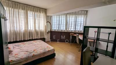 For Rent - Lakeside Tower