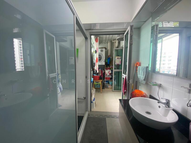 For Sale - 425 Clementi Avenue 1