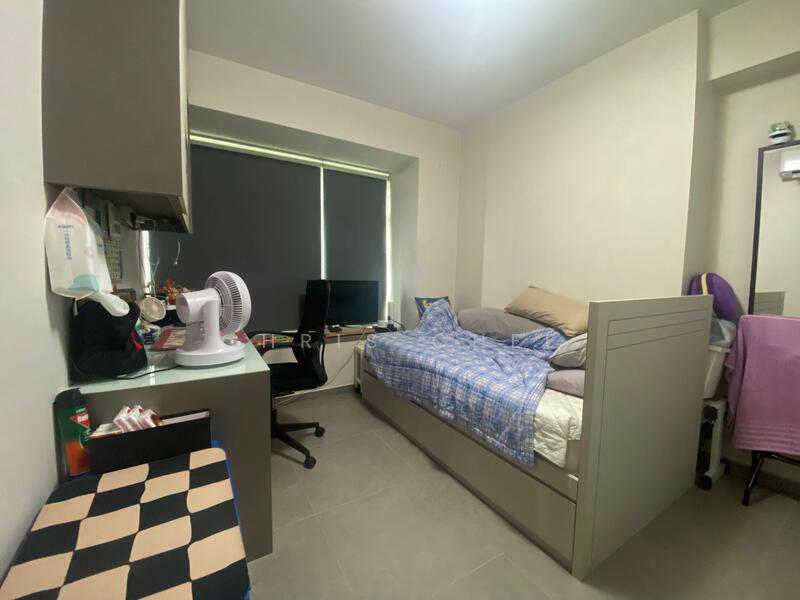 For Sale - 425 Clementi Avenue 1