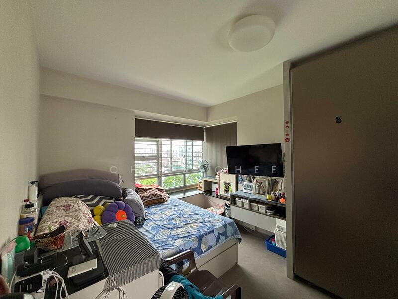 For Sale - 425 Clementi Avenue 1