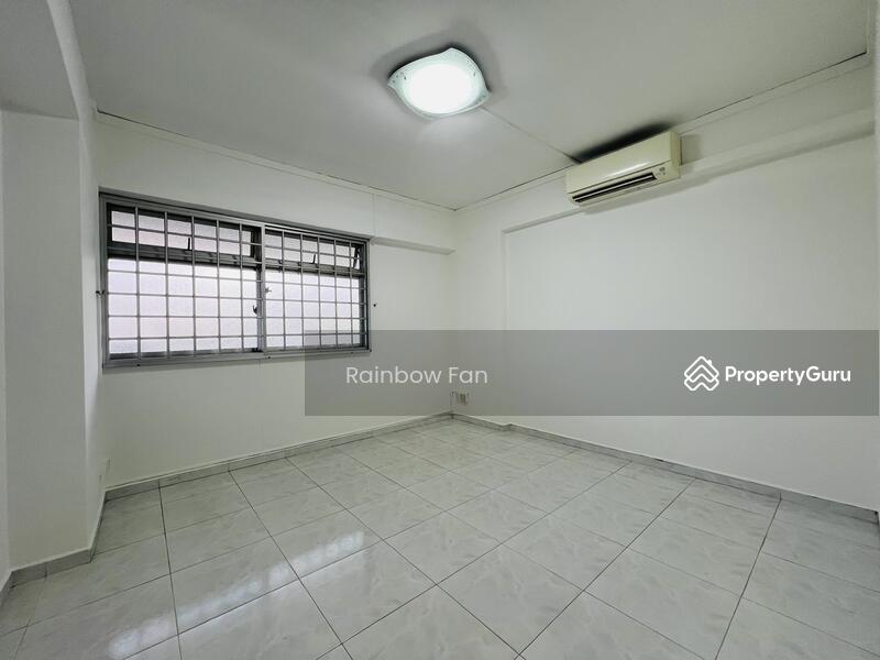 For Sale - 339 Tampines Street 33