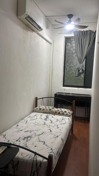 Kai Fook Mansion, 2 Kim Tian Road, 6 Bedrooms, 1,200 sqft, Condominium For Rent, by Nick Lee, 60109192 - Bedroom - PropertyGuru.com.sg