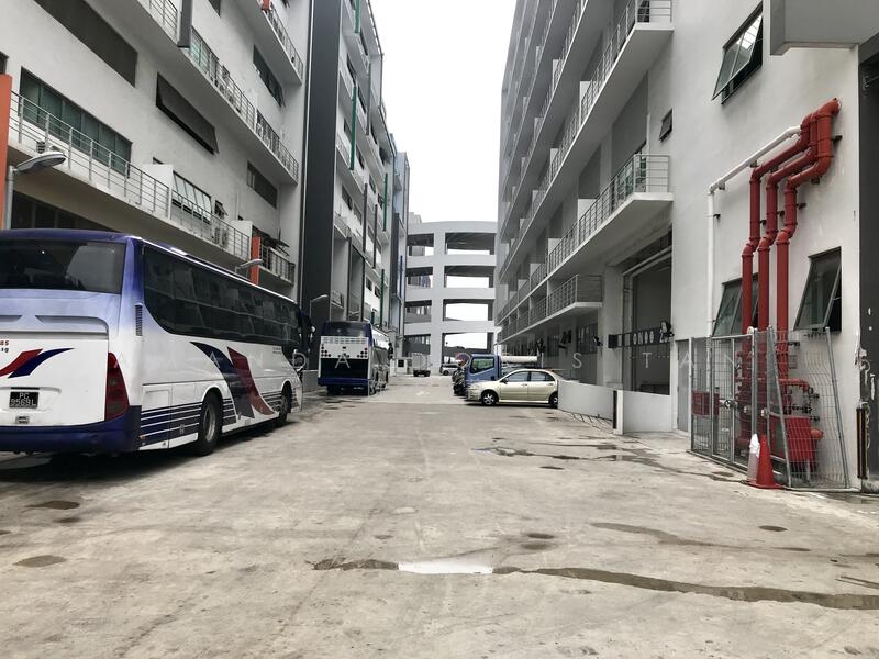 Premier @ Kaki Bukit, 8 Kaki Bukit Avenue 4, Eunos / Geylang / Paya Lebar, 1,800 sqft, Factory / Workshop (B2) For Sale, by Amanda Doris Tan 陈忆菁, 60109219 - Exterior - CommercialGuru.com.sg
