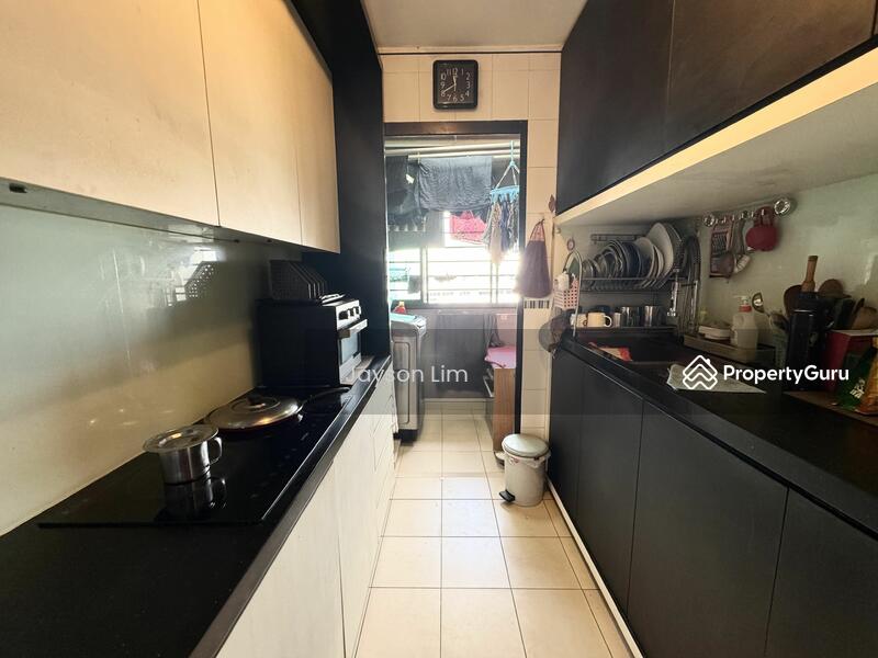 For Sale - 372 Jurong East Street 32