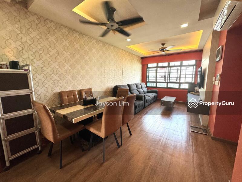 For Sale - 372 Jurong East Street 32