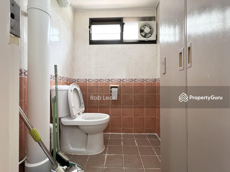 Common Bathroom