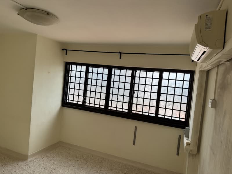 334 Kreta Ayer Road, 334 Kreta Ayer Road, 3 Bedrooms, 893 sqft, HDB Flat For Sale, by CK Ong, 60109340 - Bedroom 2 - PropertyGuru.com.sg