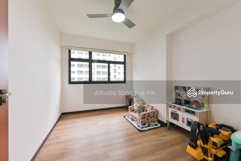 For Sale - 608C Tampines North Drive 1
