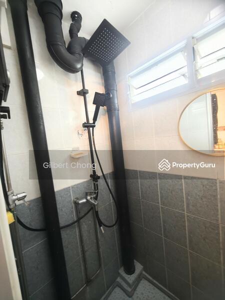 For Rent - 32 Holland Close