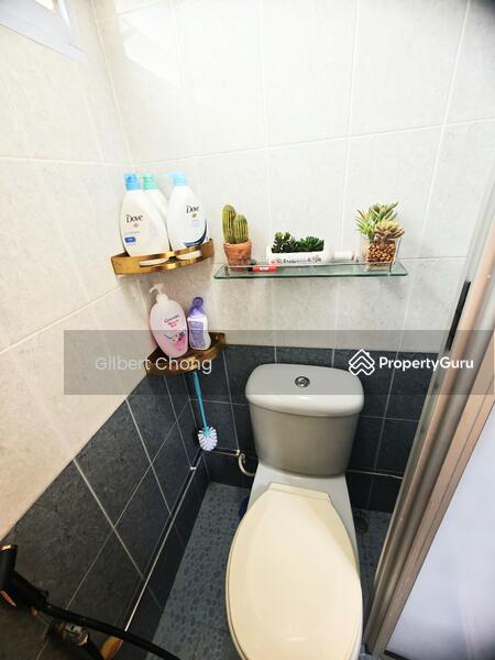 For Rent - 32 Holland Close