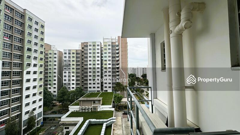 For Sale - 878B Tampines Avenue 8
