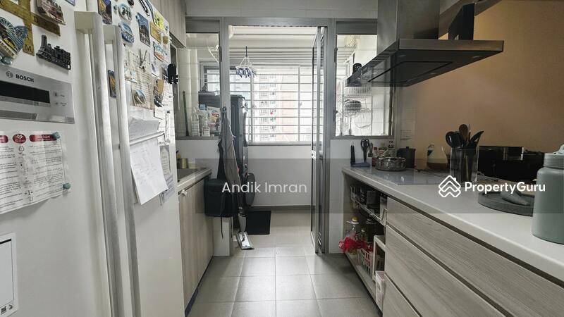 For Sale - 878B Tampines Avenue 8