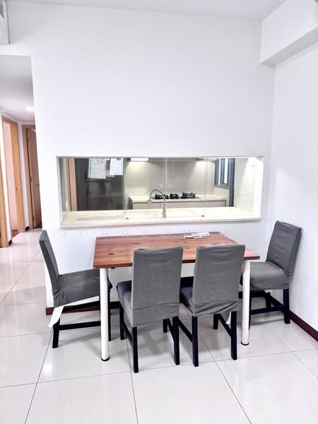 A Treasure Trove, 68 Punggol Walk, 3 Bedrooms, 1,044 sqft, Condominium For Rent, by Johnson Ng, 60109423 - Dining Room - PropertyGuru.com.sg