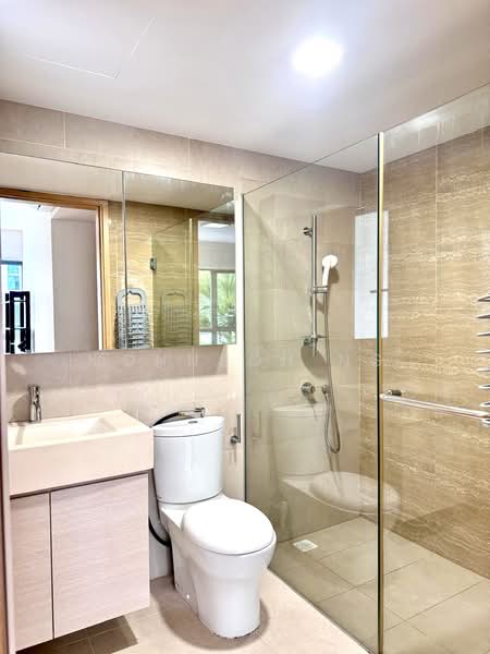 A Treasure Trove, 68 Punggol Walk, 3 Bedrooms, 1,044 sqft, Condominium For Rent, by Johnson Ng, 60109423 - Bathroom - PropertyGuru.com.sg
