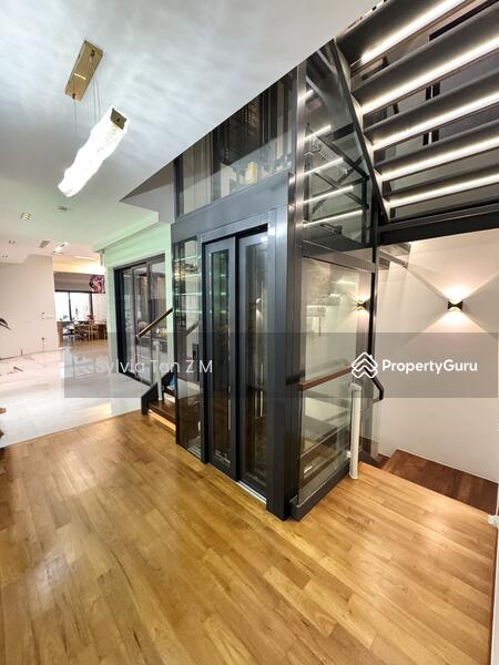 For Rent - Cashew Green