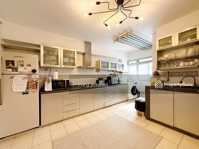 For Sale - 217 Pasir Ris Street 21