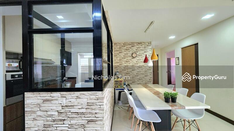 For Sale - 287C Compassvale Crescent