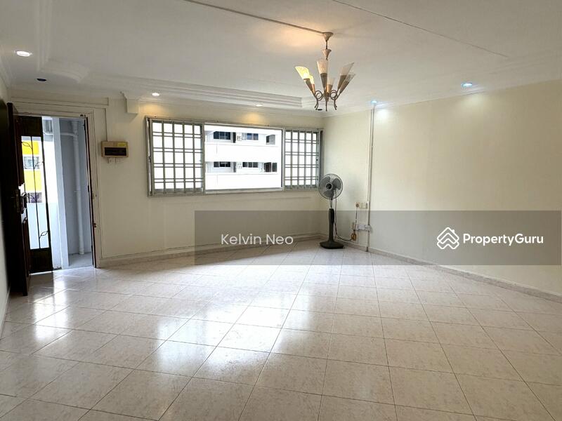 For Sale - 222 Tampines Street 24