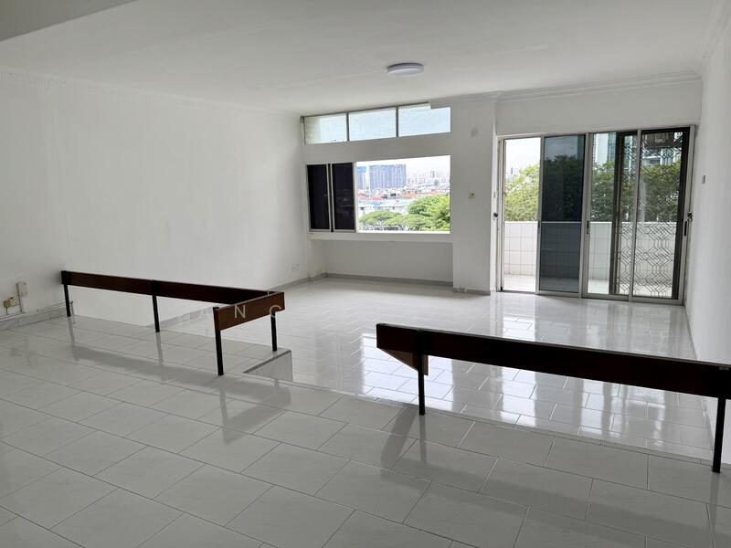 Living & Dining 