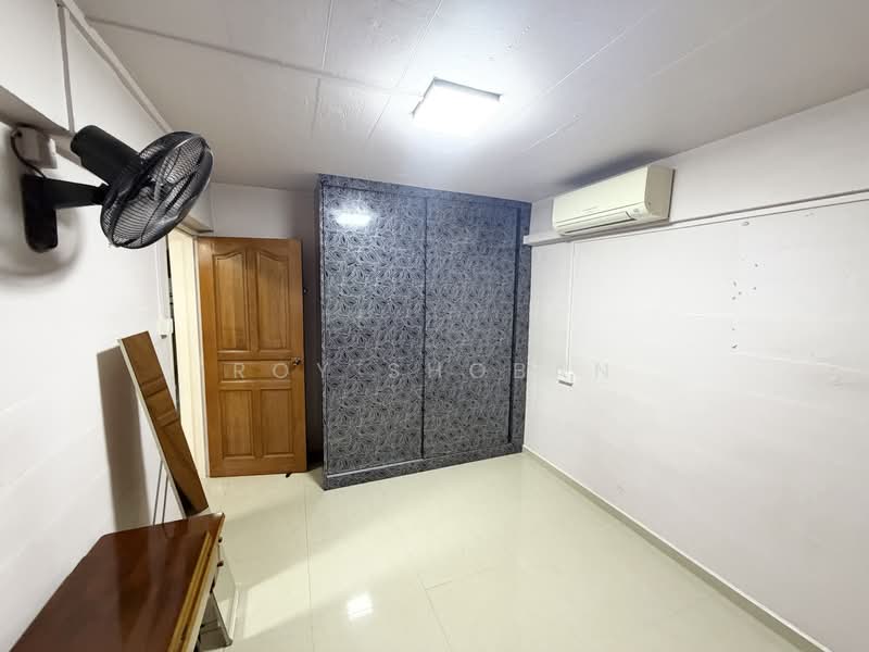 126 Yishun Street 11, 126 Yishun Street 11, 2 Bedrooms, 721 sqft, HDB Flat For Sale, by Roy Shoban, 60109841 - Interior - PropertyGuru.com.sg