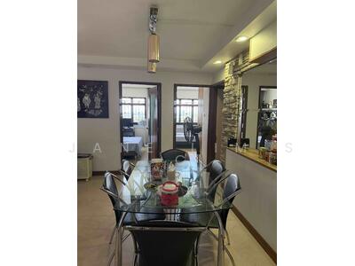 For Sale - 425 Canberra Road