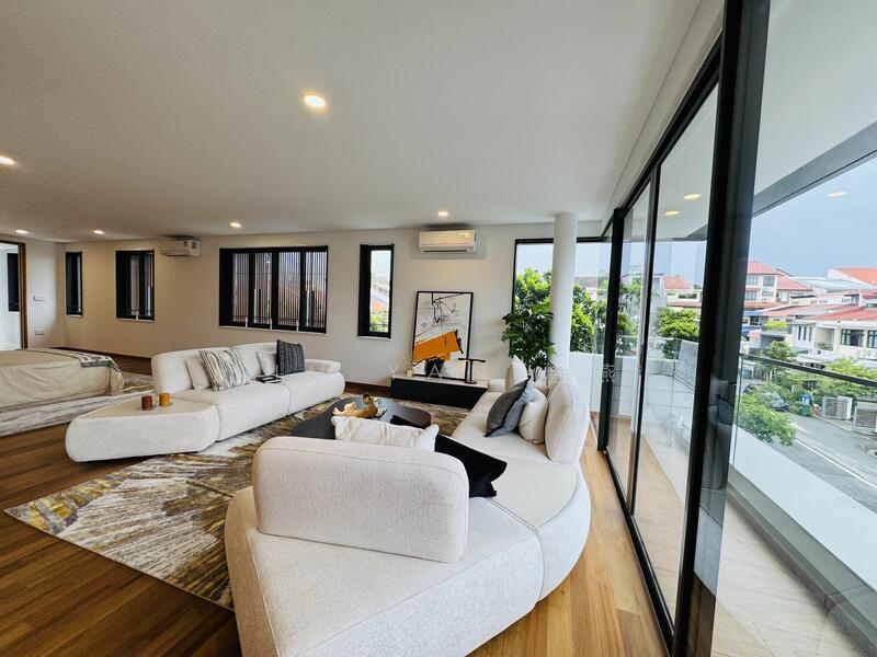 For Sale - Brand New & luxury, 5 Levels with Lift, NS facing, Quality finishes with marble & Burmese Teak