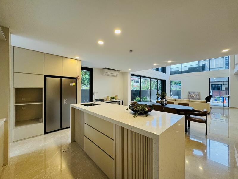 For Sale - Brand New & luxury, 5 Levels with Lift, NS facing, Quality finishes with marble & Burmese Teak