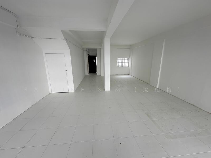 83 Lorong 2 Toa Payoh, 83 Lorong 2 Toa Payoh, 780 sqft, Shop / Shophouse For Rent, by Pauline Sim (沈梅梅), 60110147 - CommercialGuru.com.sg
