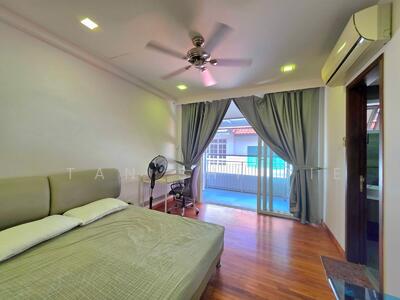 For Rent - Opera Estate