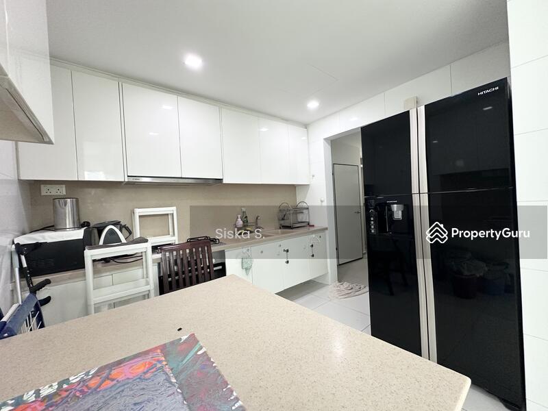 For Rent - Belmond Green