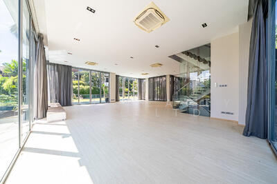 For Rent - Ocean Drive