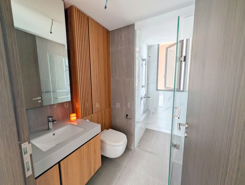 AMO Residence, 23 Ang Mo Kio Rise, 3 Bedrooms, 958 sqft, Condominium For Sale, by Julia Bensily, 60110250 - Common Bathroom - PropertyGuru.com.sg