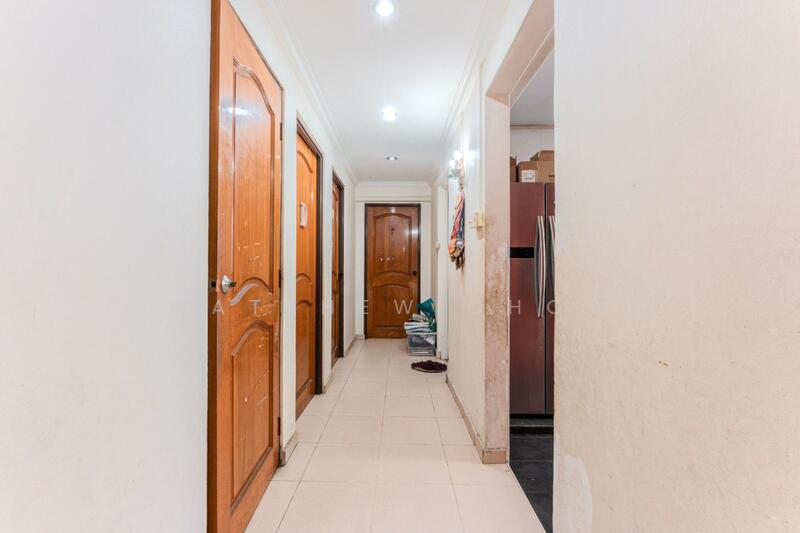 510 Woodlands Drive 14, 510 Woodlands Drive 14, 4 Bedrooms, 1,582 sqft, HDB Flat For Sale, by Matthew Chow, 60110256 - Corridor - PropertyGuru.com.sg