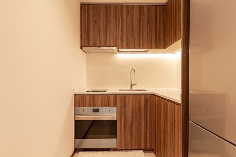 Lentor Modern Condominium For Sale at S$ 1,620,000 | PropertyGuru Singapore - Kitchen