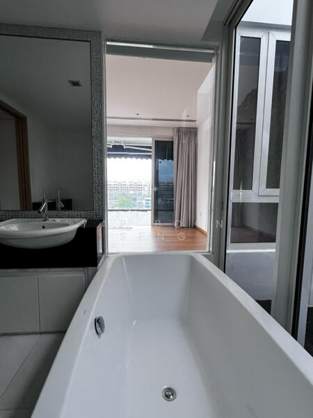 Turquoise, 55 COVE DRIVE, 4 Bedrooms, 3,746 sqft, Condominium For Sale, by Yap Boon Seng, 60110347 - PropertyGuru.com.sg