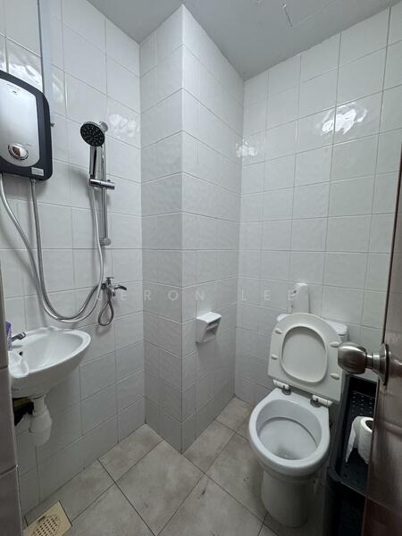 Sunglade, 1 Serangoon Avenue 2, Hougang / Punggol / Sengkang, Room Rental, 130 sqft, Condominium For Rent, by Jeron Lee, 60110396 - PropertyGuru.com.sg